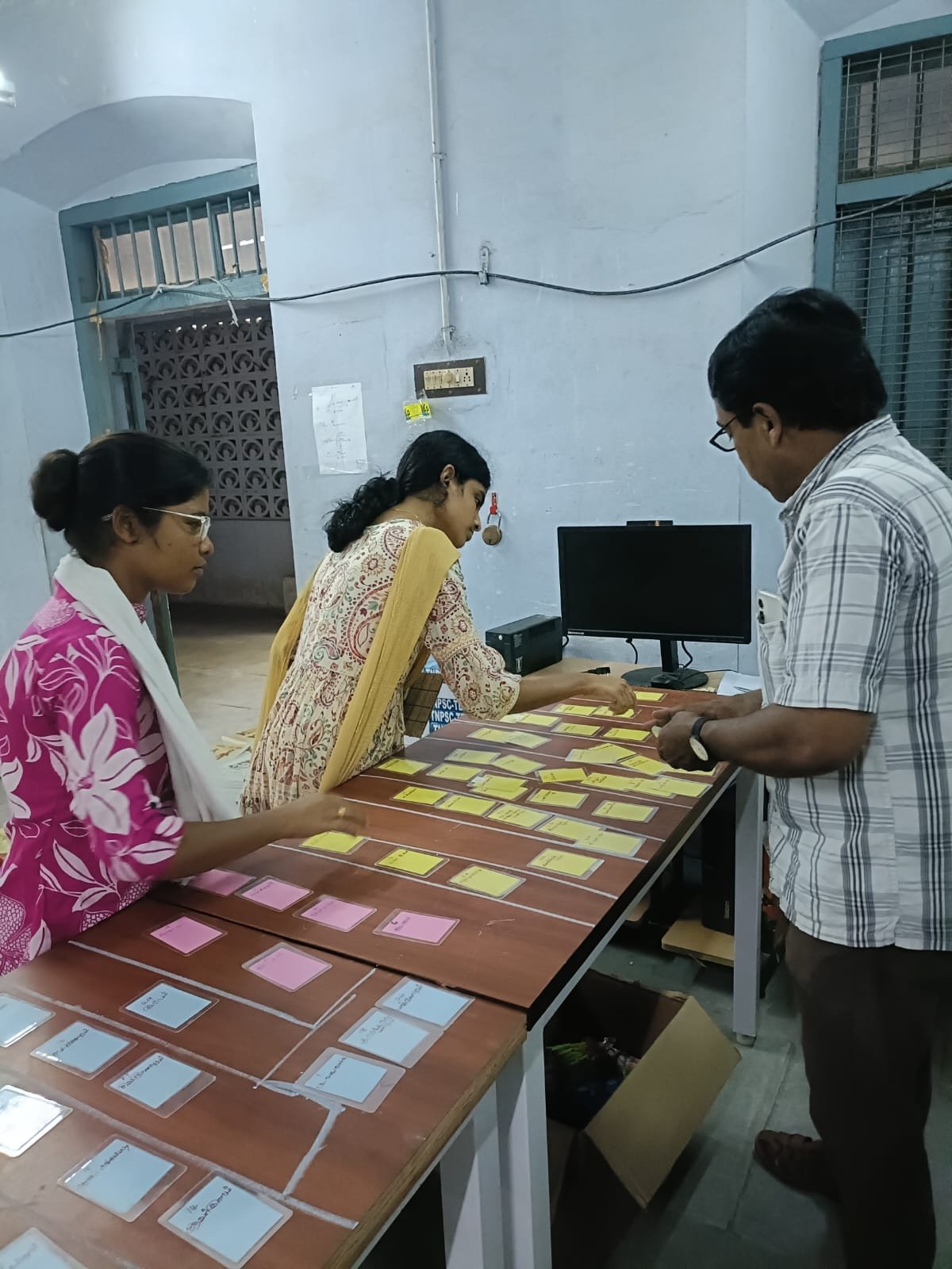 24.25 புதிய நூல்கள் கணனியில் நூலகம் வரியாக சரிபார்த்தல் பணி